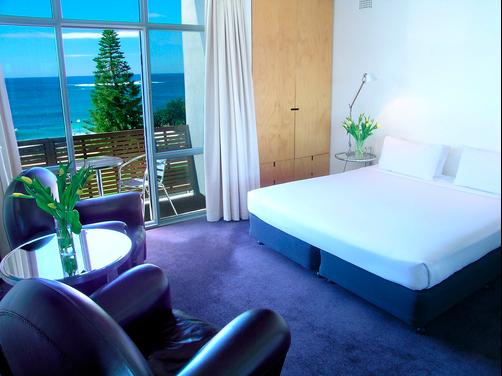 Dive Hotel - Coogee - Outdoors view