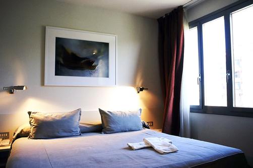 Amister Art Hotel - Barcelona - Bedroom