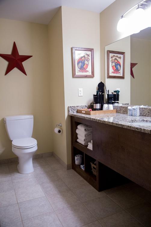 Hotel Floyd - Floyd - Bathroom