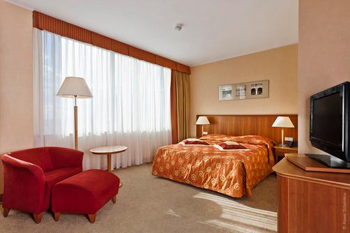 Qubus Hotel Prestige Katowice - Katowice - Bedroom
