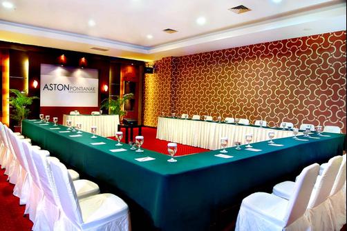 Aston Pontianak Hotel and Convention Center - Pontianak - Conference room