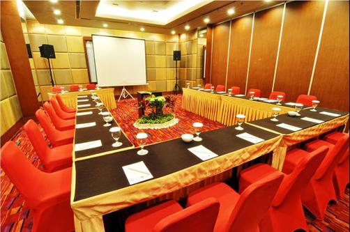 Quest Hotel Semarang - Semarang