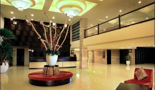 Aston Kuta Hotel and Residence - Denpasar - Lobby
