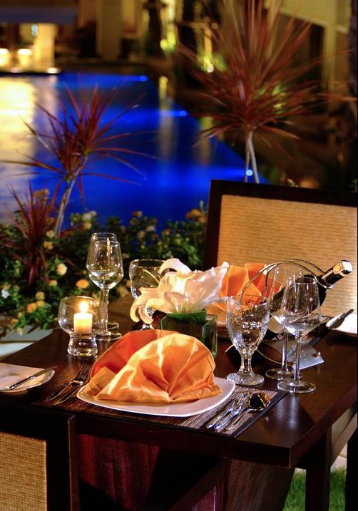 Aston Kuta Hotel and Residence - Denpasar - Restaurant