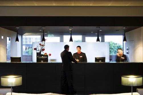 BessaHotel Boavista - Porto - Front desk