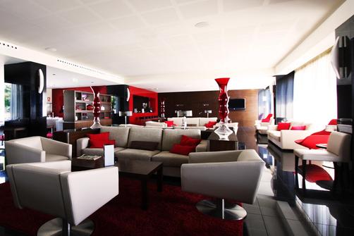 BessaHotel Boavista - Porto - Living room