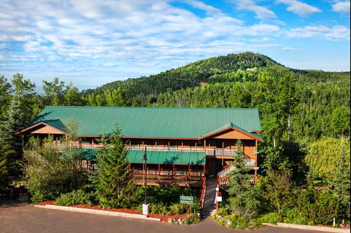 Eagle Ridge Resort at Lutsen Mountains - Lutsen - Building