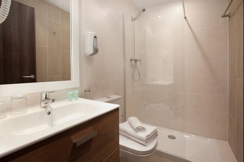 Hostal Centric - Barcelona - Bedroom