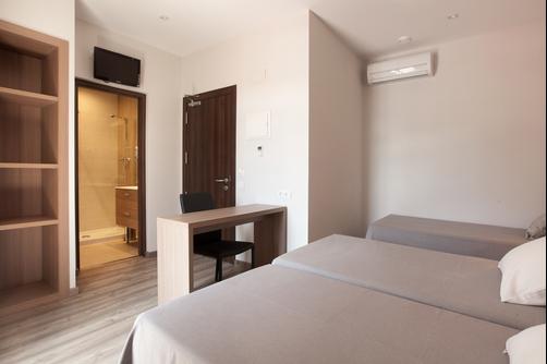 Hostal Centric - Barcelona - Bedroom