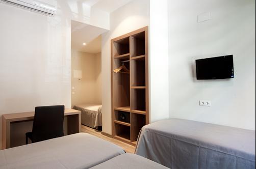 Hostal Centric - Barcelona - Bedroom