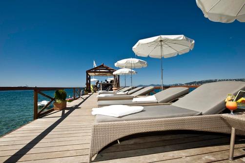 Garden Beach Hotel - Juan-les-Pins - Building