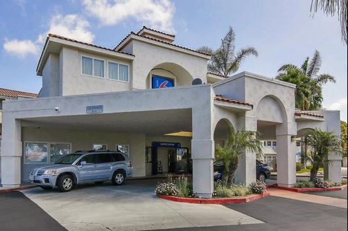 Motel 6 Ventura South - Ventura - Building