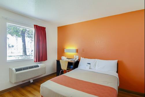 Motel 6 Ventura South - Ventura - Bedroom