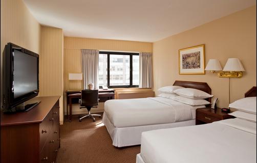 The Manhattan at Times Square Hotel - New York - Queen bedroom