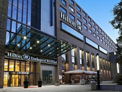 Hilton Budapest City - Budapest - Building