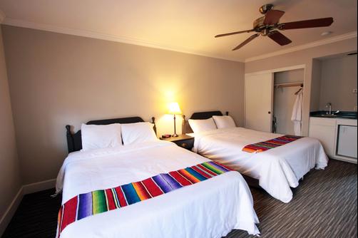 Palm Canyon Hotel - Borrego Springs - Bed