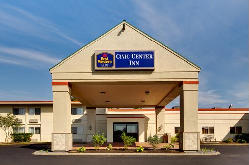 Best Western PLUS Augusta Civic Center Inn - Augusta - Building
