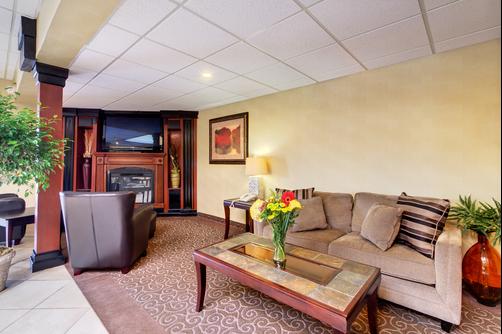 Best Western PLUS Augusta Civic Center Inn - Augusta - Lobby