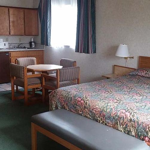 Washington Square Hotel - Tigard - Bedroom