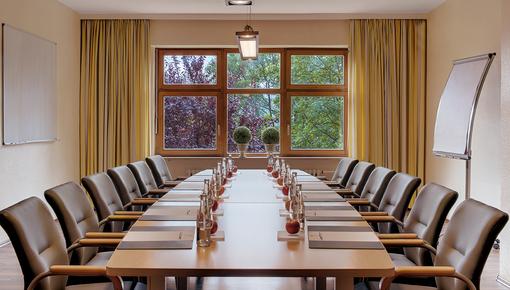 Grand Hotel Sonnenbichl - Garmisch-Partenkirchen - Business center