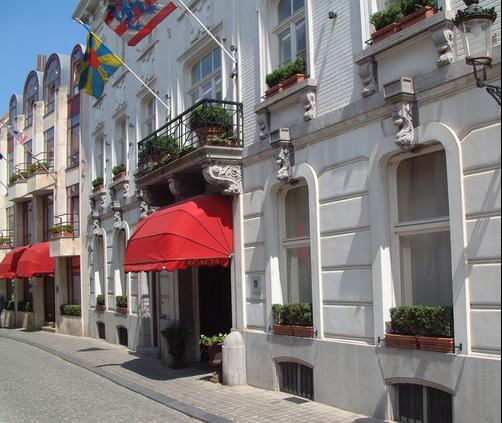 Best Western Hotel Acacia - Bruges - Building