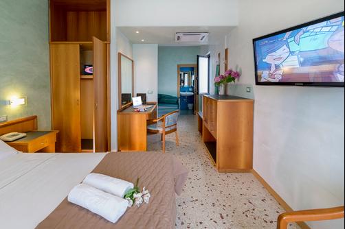 Hotel Maja - Pescara