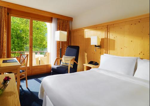 Sheraton Davos Hotel Waldhuus - Davos - Bedroom
