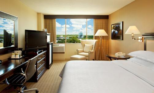 Sheraton College Park North Hotel - Beltsville - Bedroom