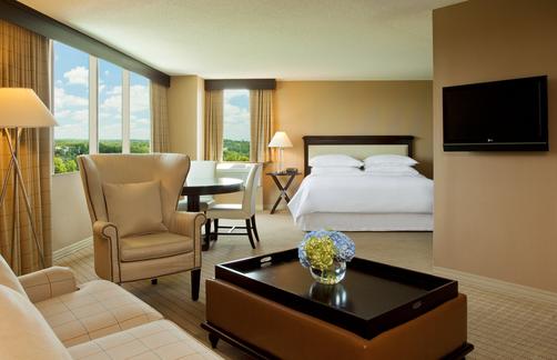 Sheraton College Park North Hotel - Beltsville - Bedroom