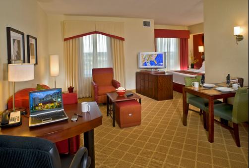 Residence Inn Tampa Suncoast Parkway at NorthPointe Village - Lutz - Bedroom