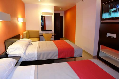 Motel 6 Indianapolis IN - Indianapolis