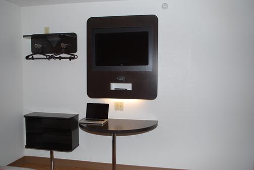 Motel 6 Indianapolis IN - Indianapolis