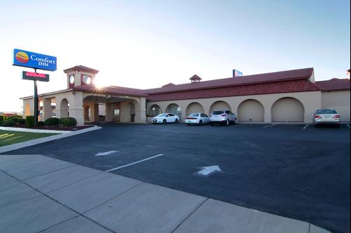 Comfort Inn - Santa Rosa - Building