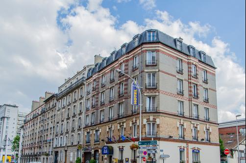 Hôtel Kyriad Paris Porte d'Orléans - Montrouge - Building