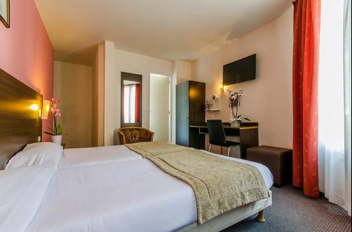 Hôtel Kyriad Paris Porte d'Orléans - Montrouge - Bedroom
