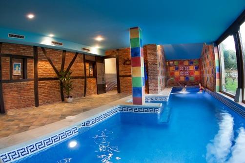 Complejo San Marcos Posada Spa - Santillana del Mar - Pool