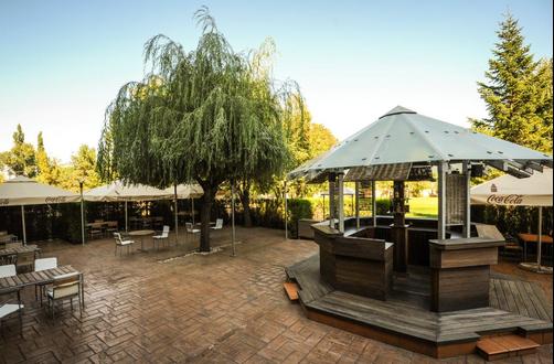 Ramada Bucharest Parc - Bucharest - Outdoors view