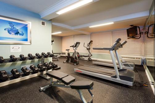 Holiday Inn Weirton - Weirton - Gym