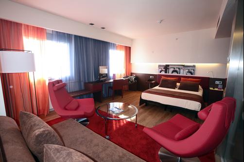 Ayre Gran Hotel Colon - Madrid - King bedroom