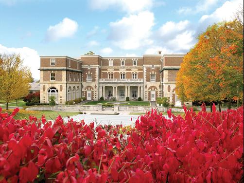 Canyon Ranch Health Resorts Lenox - Lenox - Building