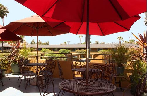 Ramada Limited San Diego/Near SeaWorld - San Diego - Building