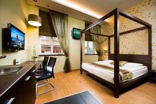 Opera Garden Hotel & Apartments - Budapest - Bedroom