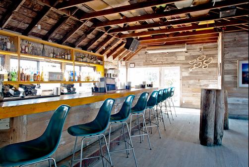 The Surf Lodge - Montauk - Bar