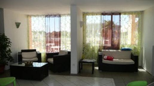 Hotel les Tritons - Sete - Living room