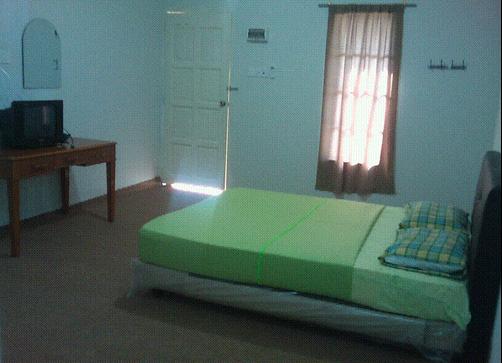 Kandiez Sunrise Estuary Chalet - Cherang Ruku - Bedroom