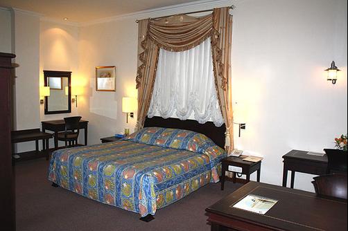 Grand Mentari Hotel - Banjarmasin - Bedroom