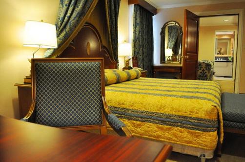 Subic Bay Venezia - Subic Bay Freeport Zone - Bedroom