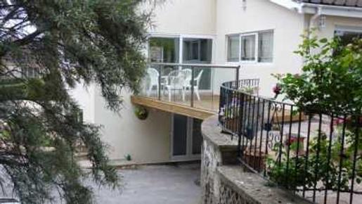St David's Apartment - Bath - Building