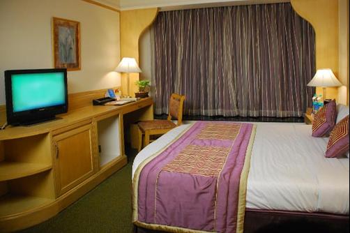 The Lotus Suites - Mumbai - Bedroom