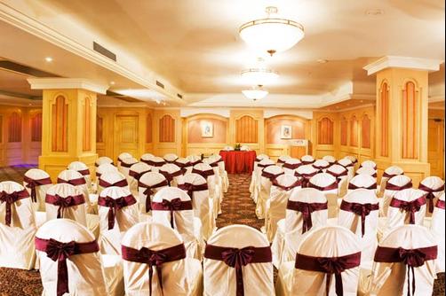 The Lotus Suites - Mumbai - Attractions
